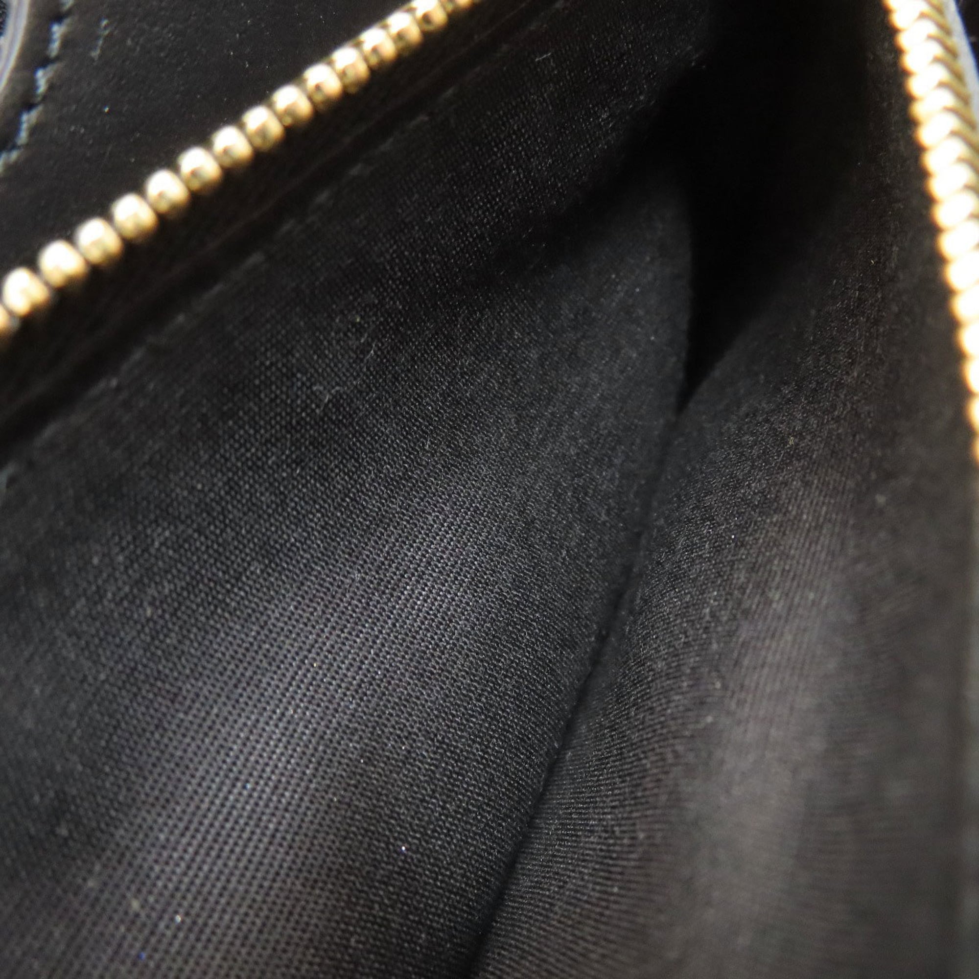 Salvatore Ferragamo Black Leather Long Wallet (Bi-Fold) (Pre-Owned)