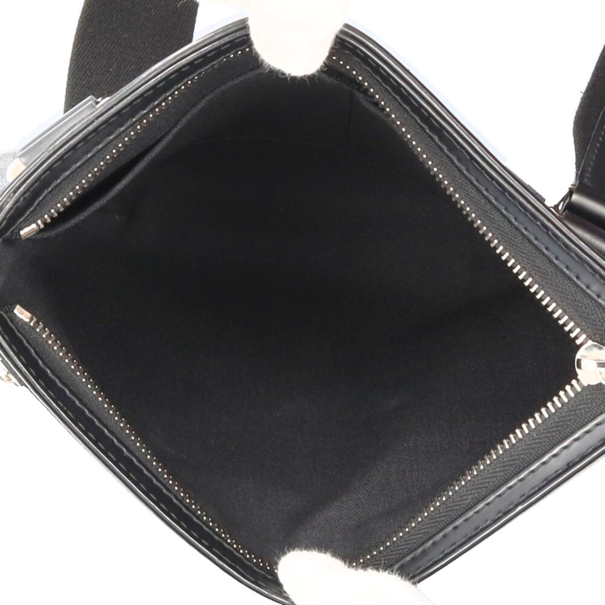 Louis Vuitton Black Grape Damier Graphite Shoulder Bag (Pre-Owned)