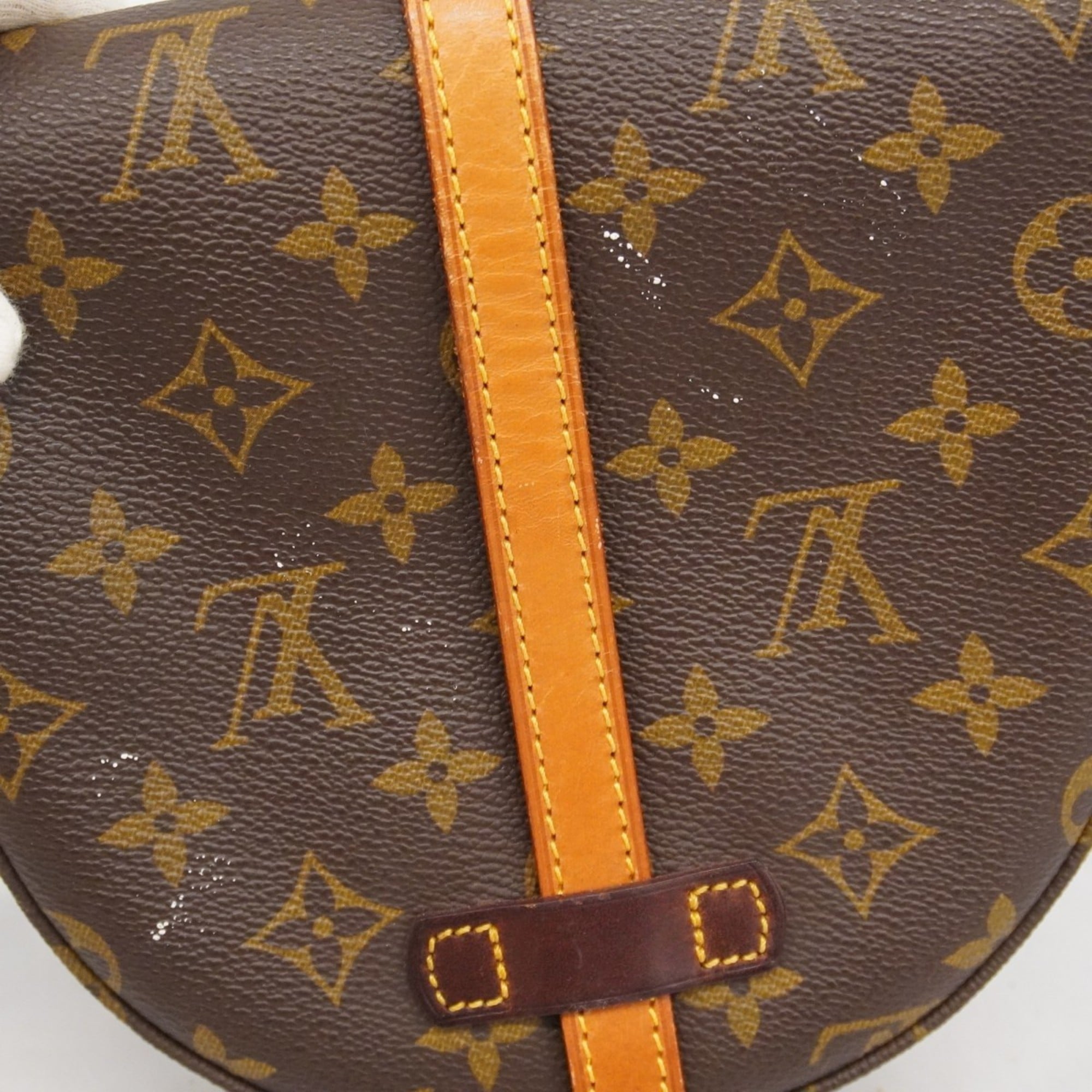 Louis Vuitton Brown Shoulder Bag (Pre-Owned)
