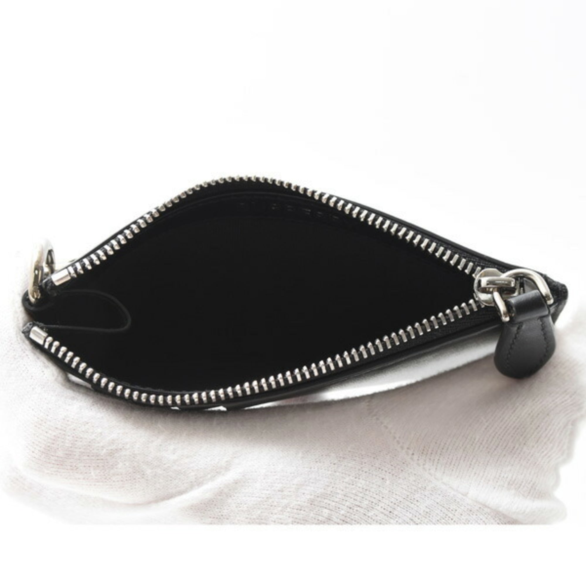 Burberry Black Leather Shoulder Bag (Pre-Owned)