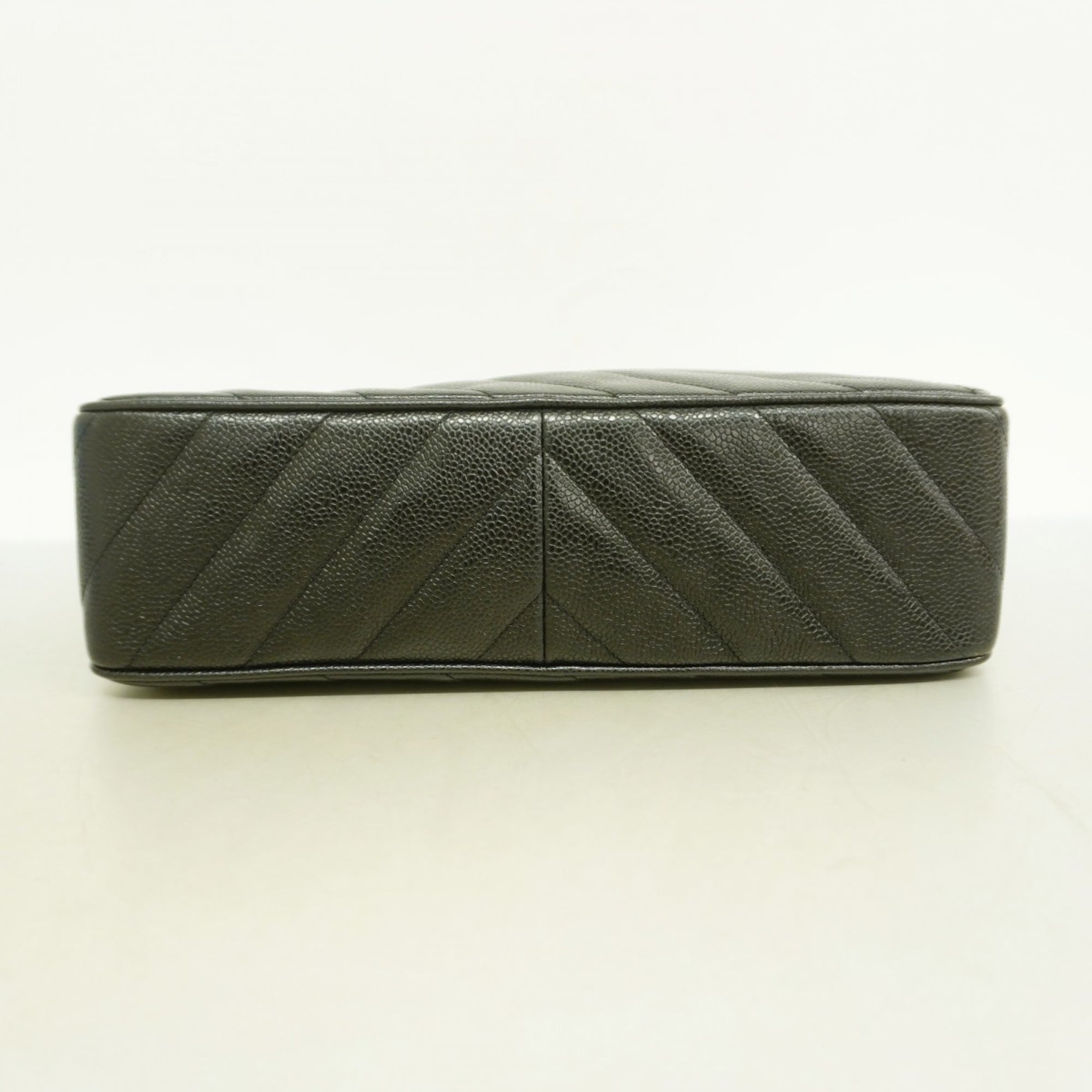 Chanel Black Grained Calfskin Shoulder Bag (Pre-Owned)