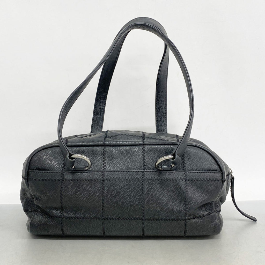 Chanel Black Grained Calfskin Shoulder Bag (Pre-Owned)