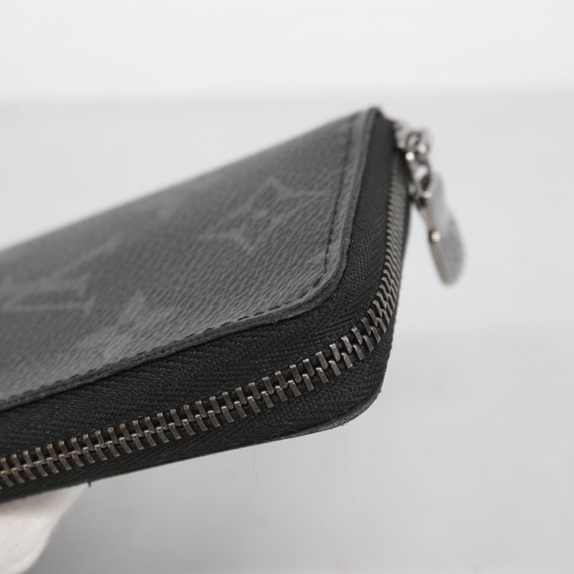 Louis Vuitton Black Coin Purse/Coin Case (Pre-Owned)