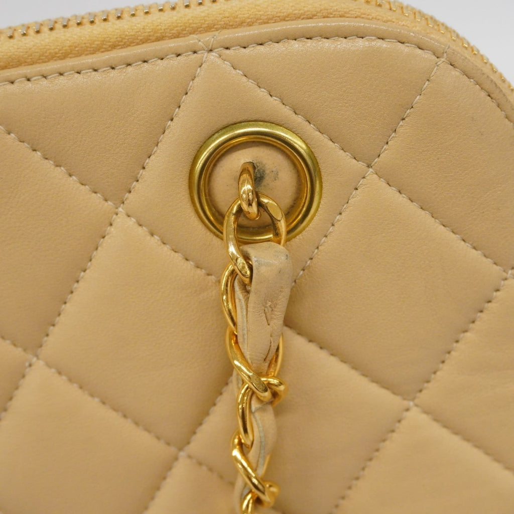 Chanel Beige Leather Shoulder Bag (Pre-Owned)