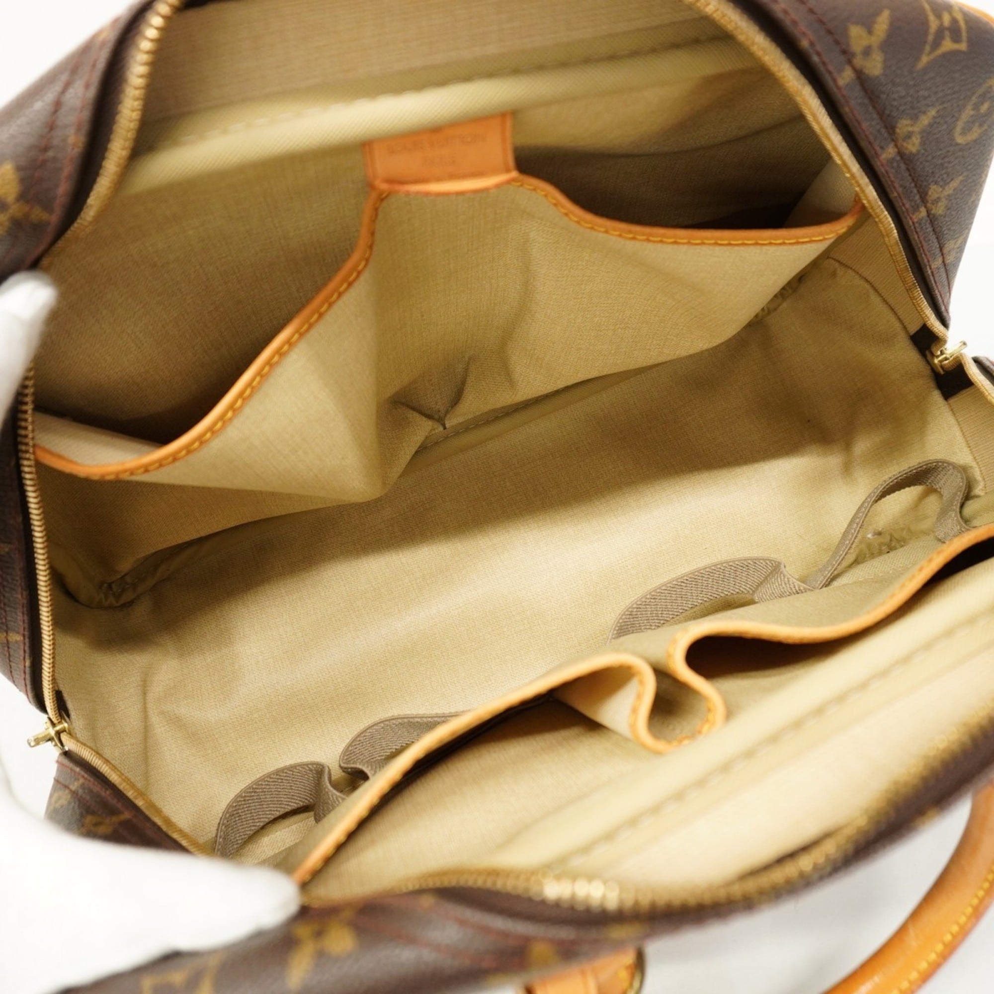 Louis Vuitton Brown Handbag (Pre-Owned)