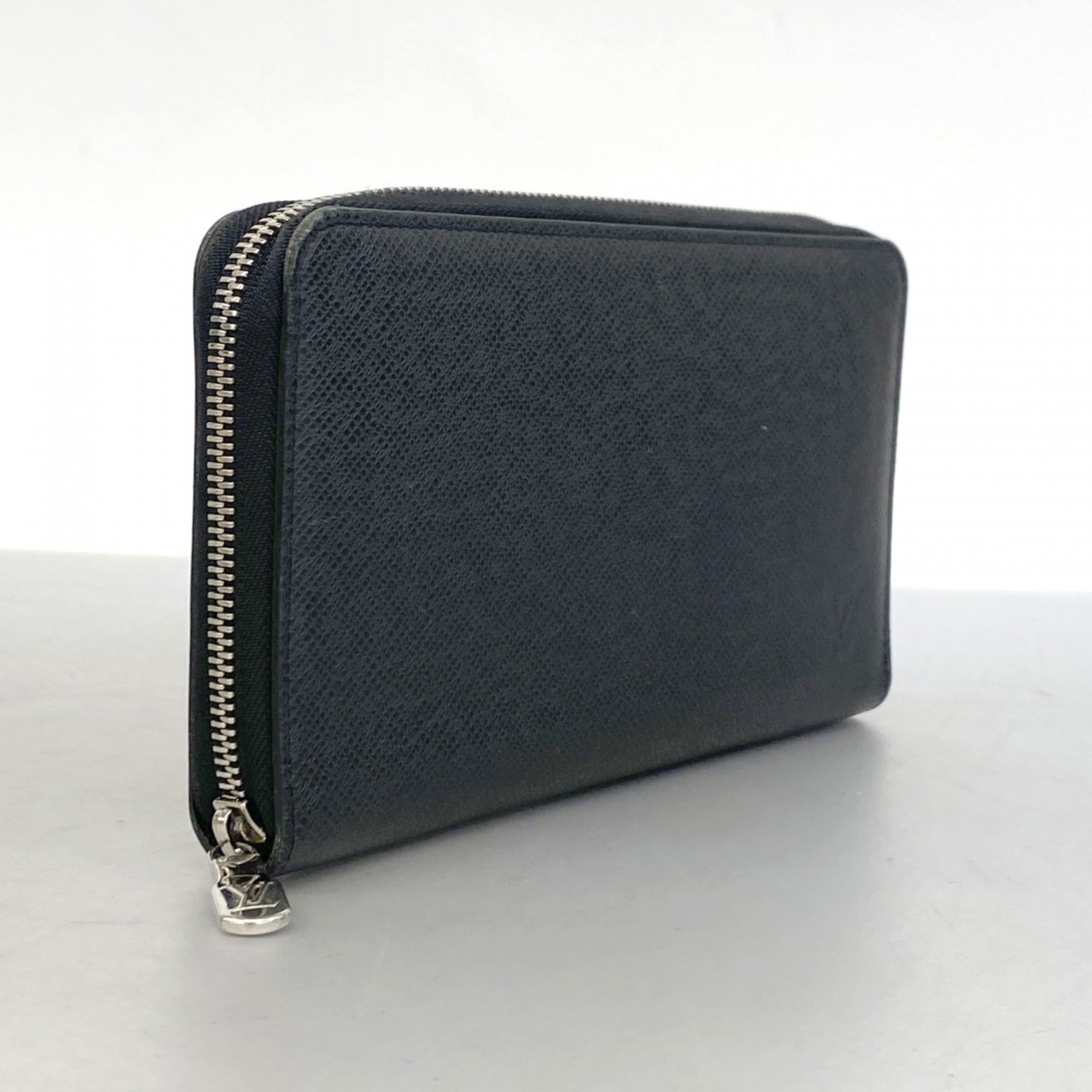 Louis Vuitton Black Long Wallet (Bi-Fold) (Pre-Owned)