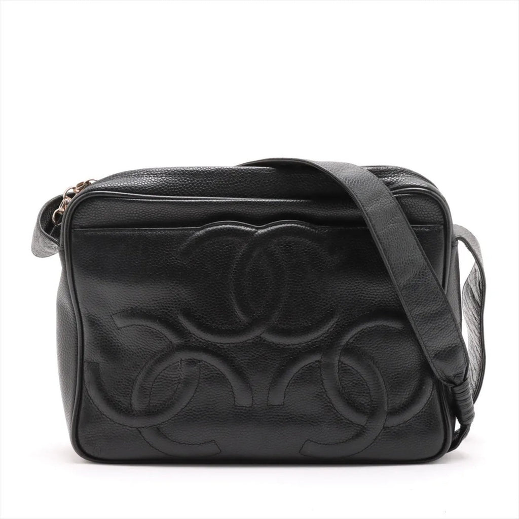 Chanel Black Leather Shoulder Bag (Pre-Owned)