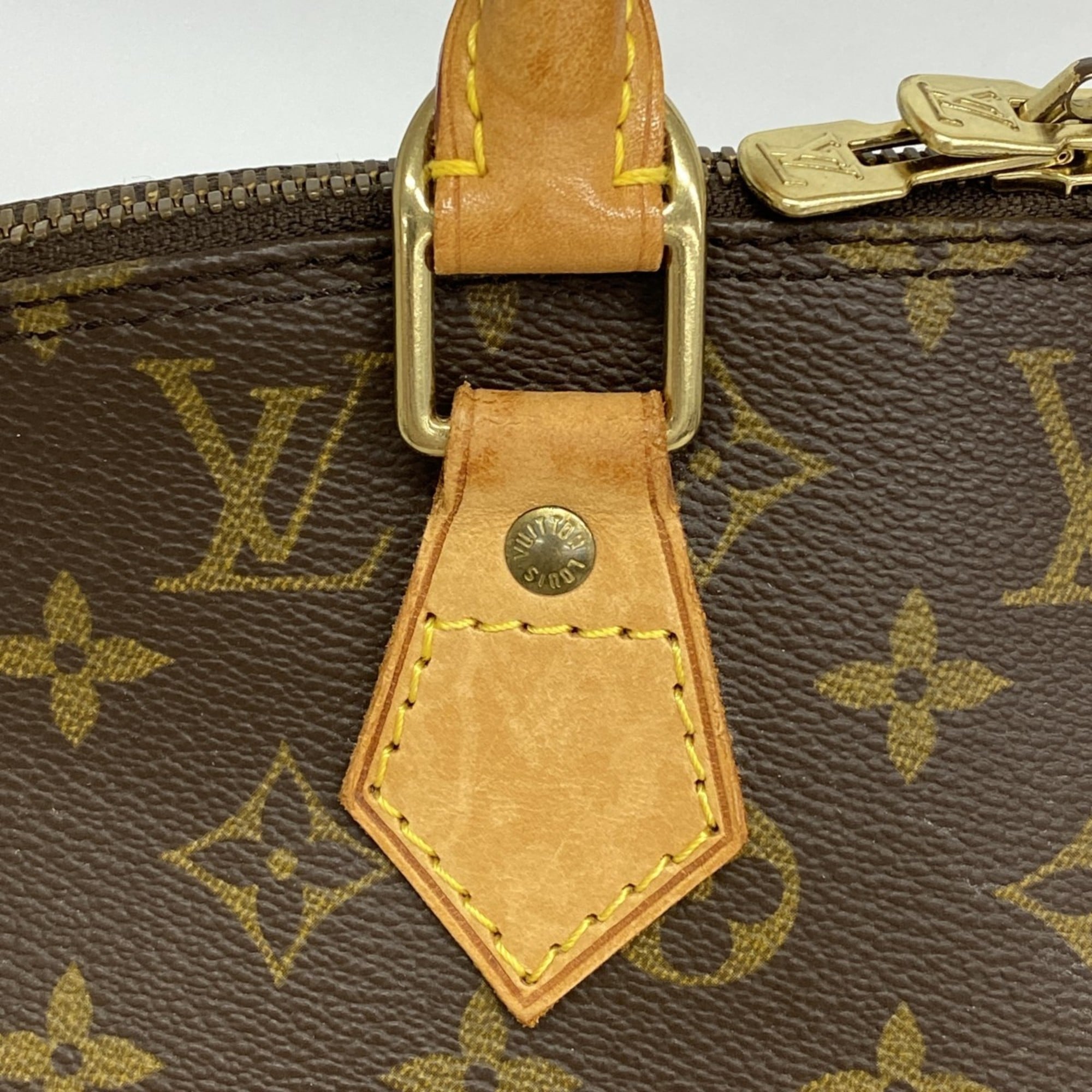 Louis Vuitton Brown Handbag (Pre-Owned)