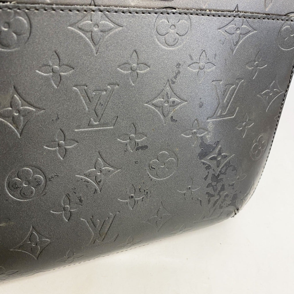 Louis Vuitton Noir Handbag (Pre-Owned)