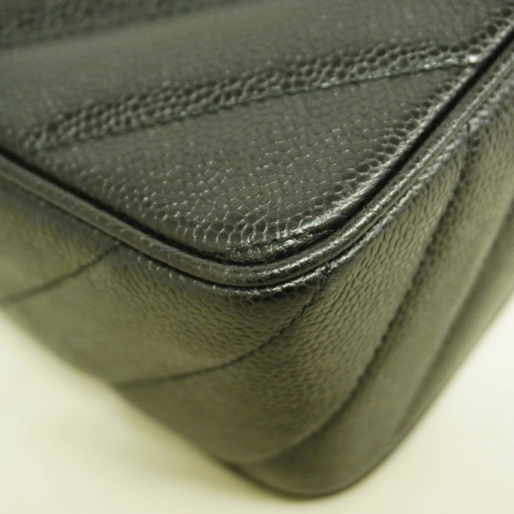 Chanel Black Grained Calfskin Shoulder Bag (Pre-Owned)