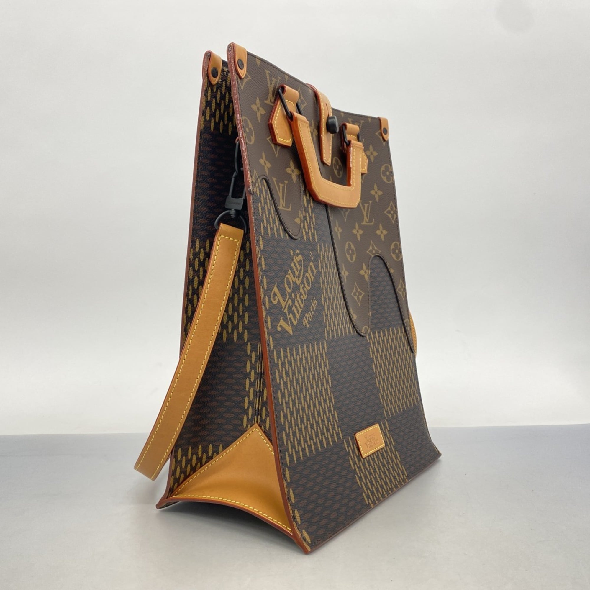 Louis Vuitton Ebene Tote Bag (Pre-Owned)