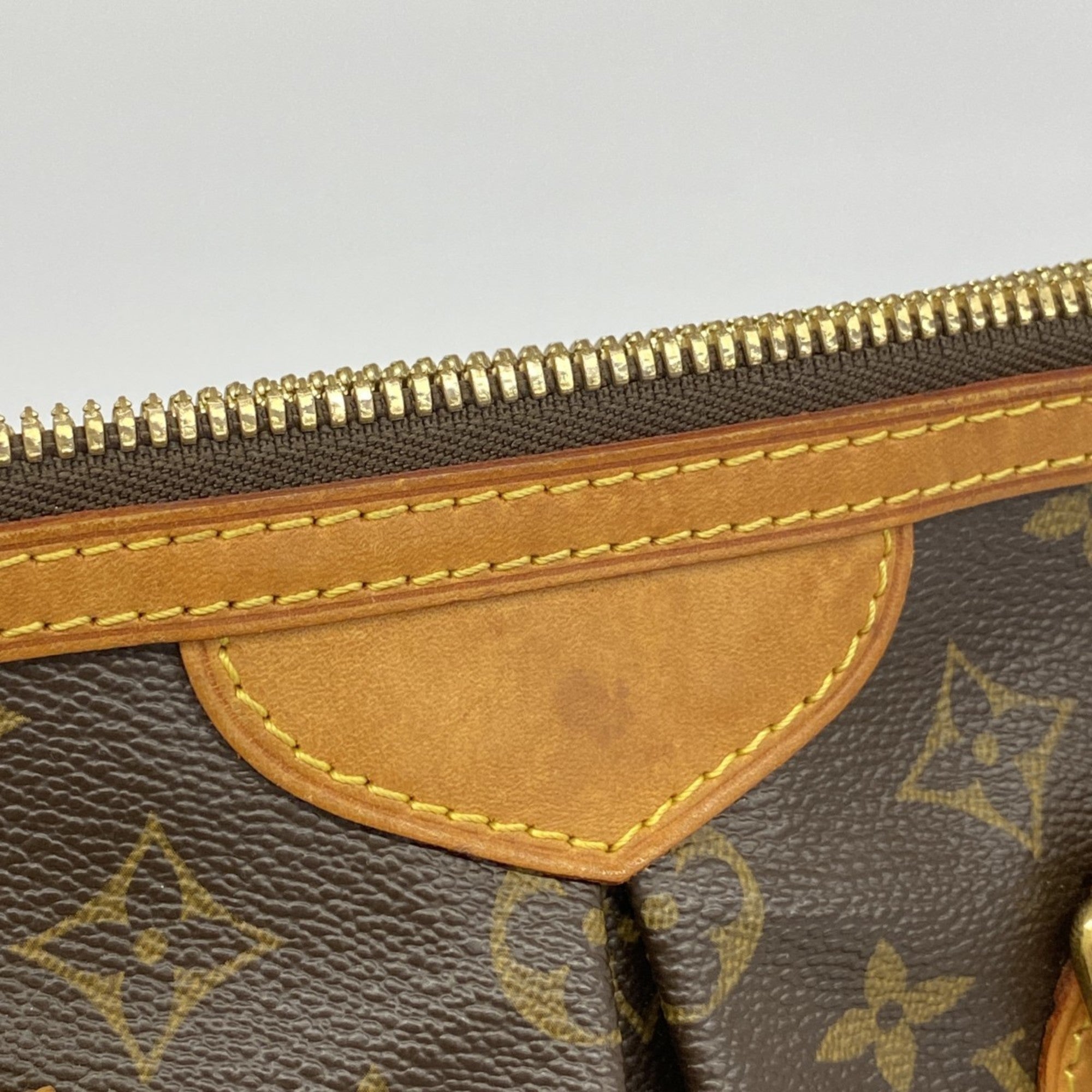 Louis Vuitton Brown Handbag (Pre-Owned)