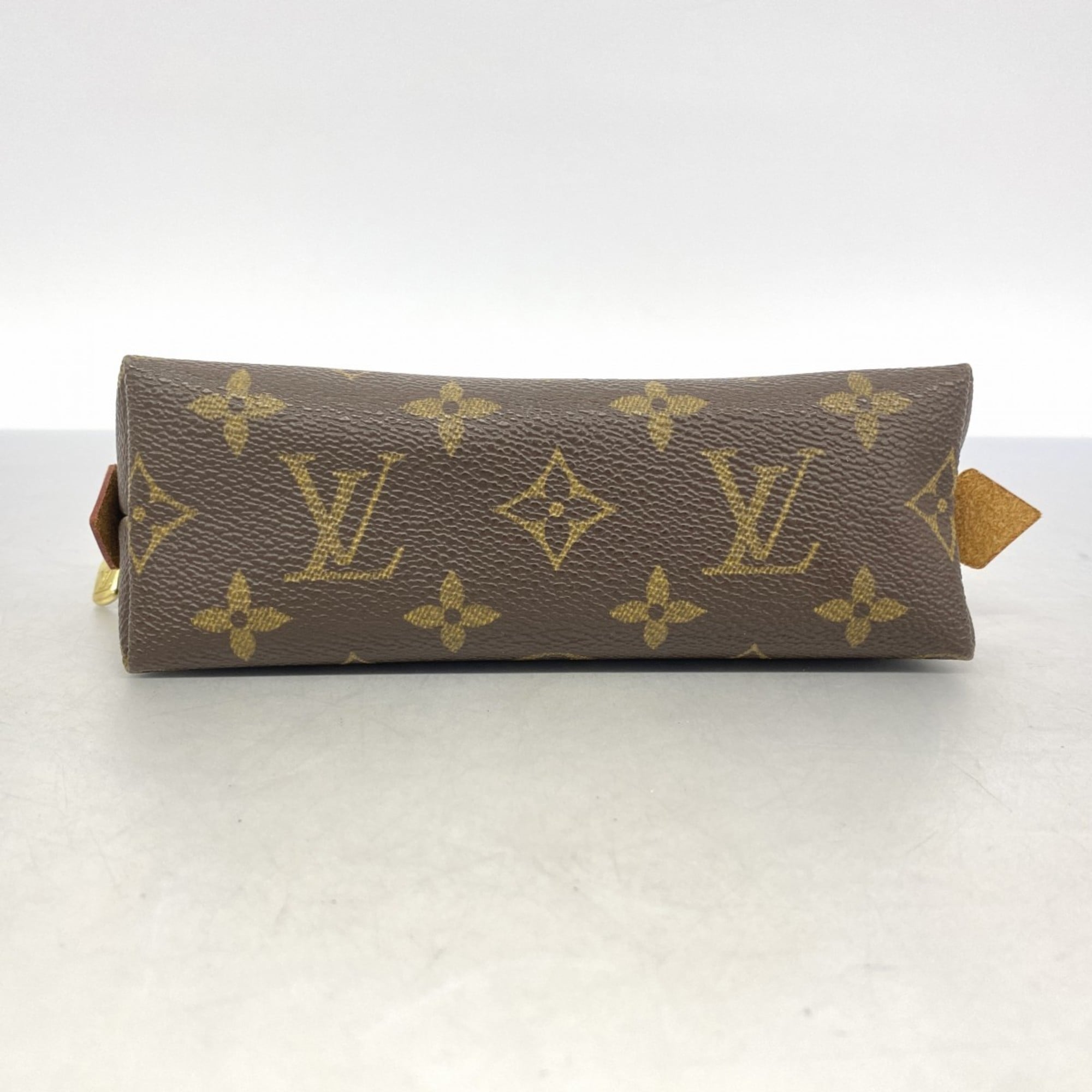 Louis Vuitton Brown Pouch (Pre-Owned)