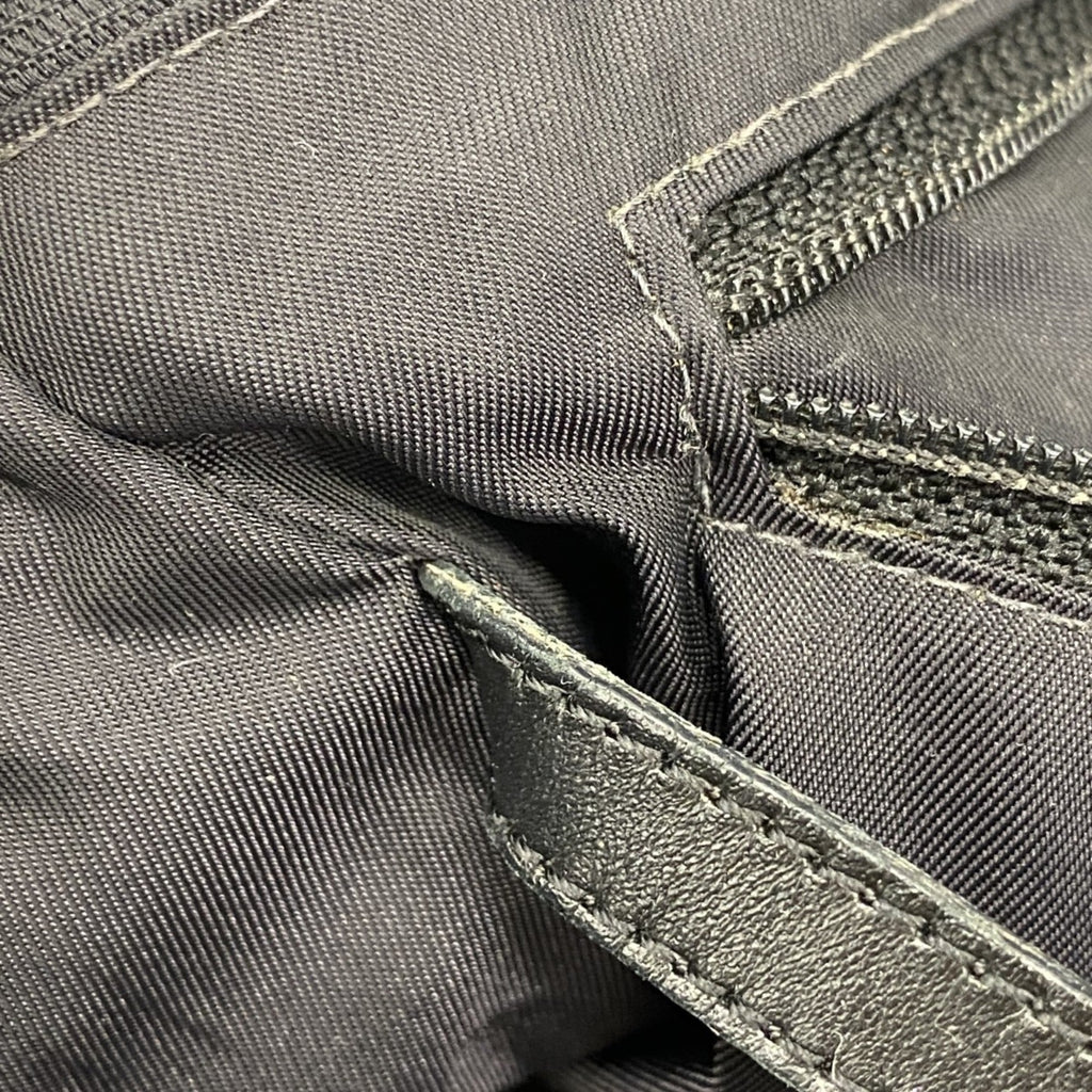 Chanel Black Nylon Tote Bag (Pre-Owned)