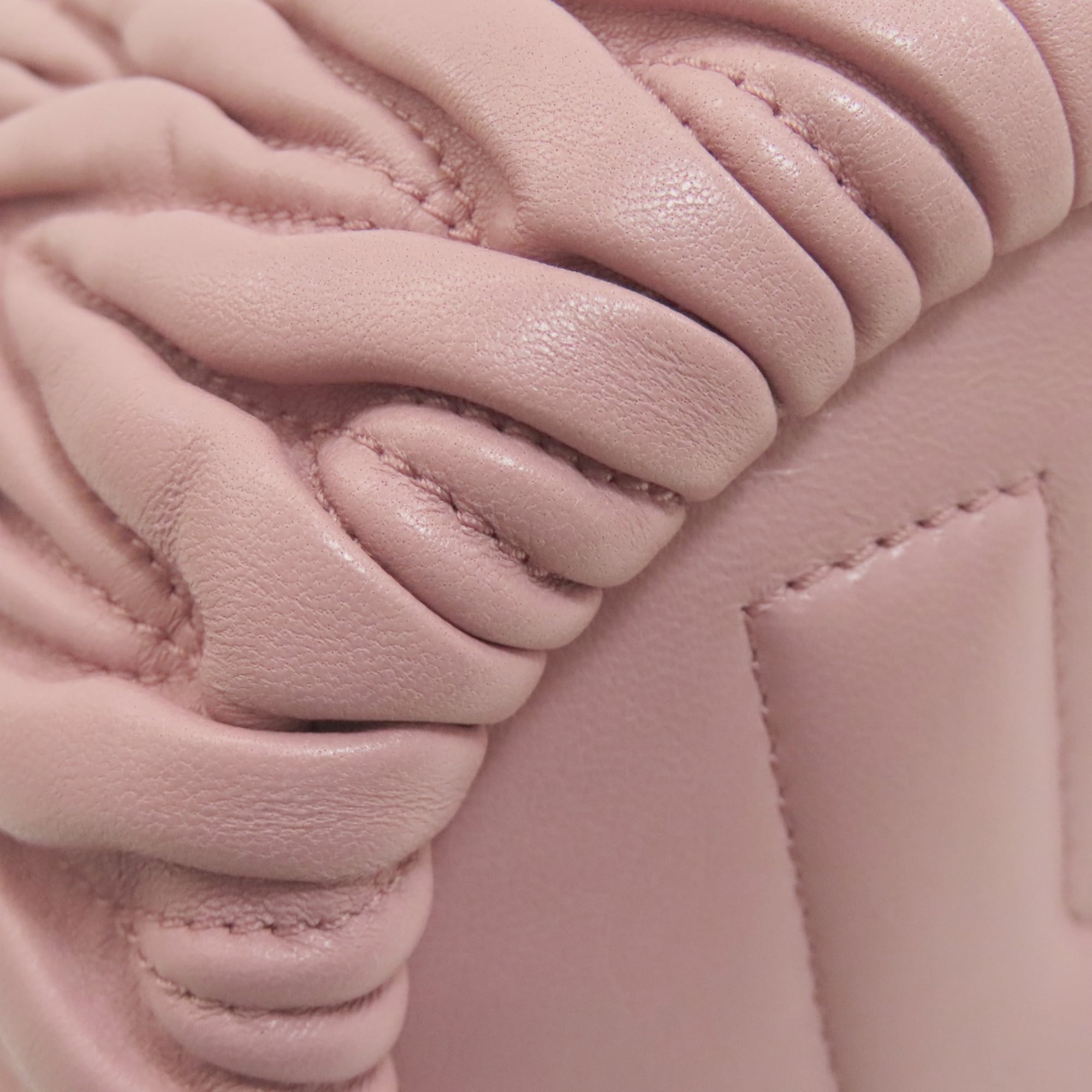 Miu Miu Pink Leather Baguette Bag Shoulder Bag (Pre-Owned)