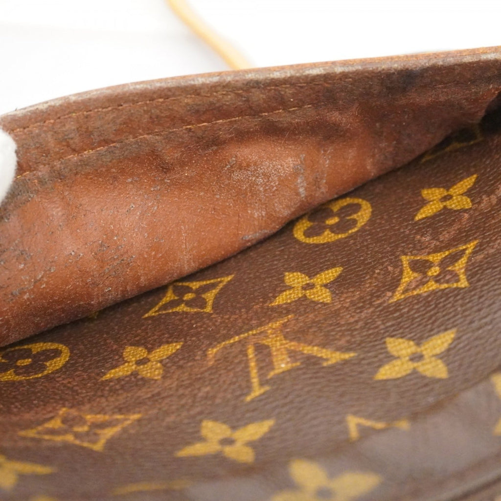 Louis Vuitton Brown Shoulder Bag (Pre-Owned)