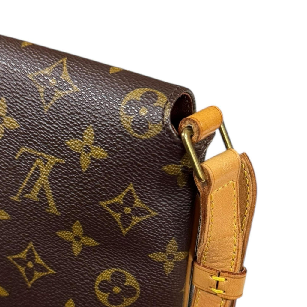 Louis Vuitton Brown Monogram Canvas Shoulder Bag (Pre-Owned)