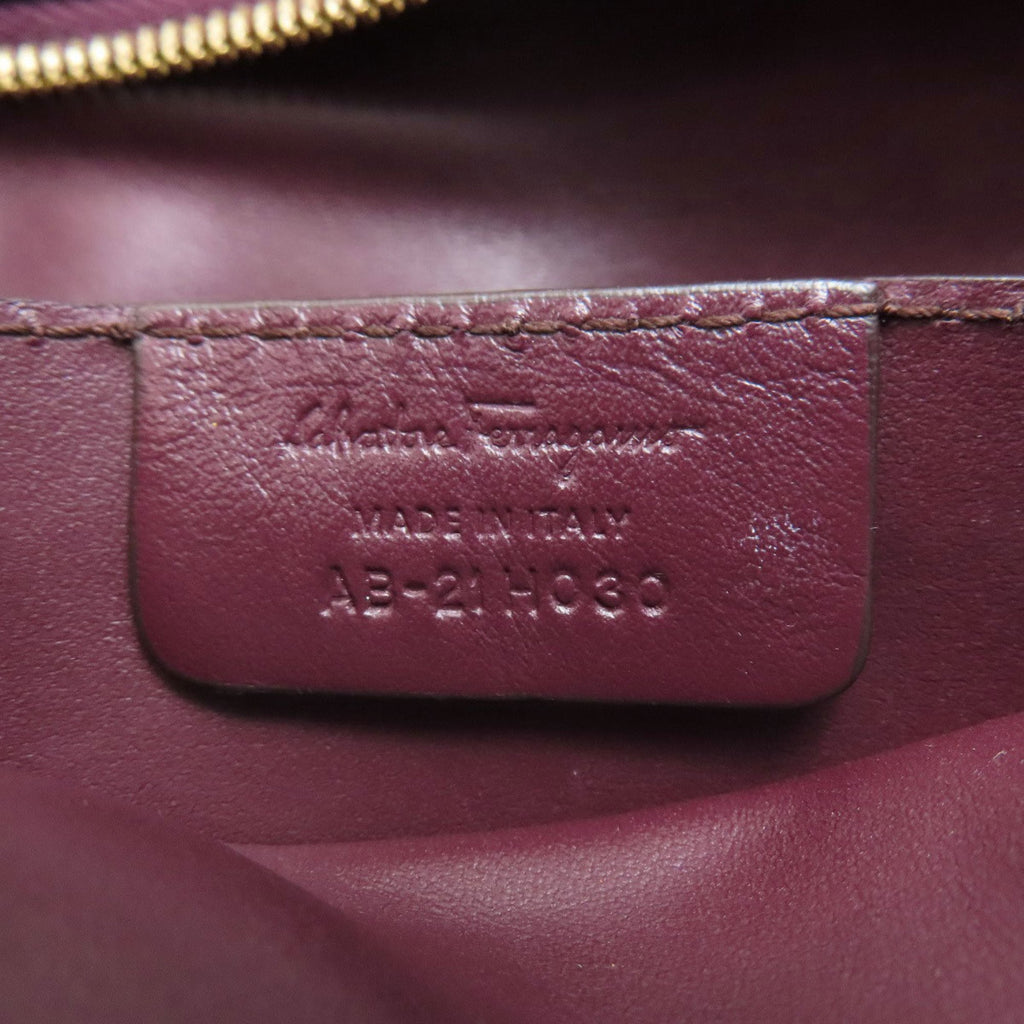 Salvatore Ferragamo Bordeaux Leather Shoulder Bag (Pre-Owned)