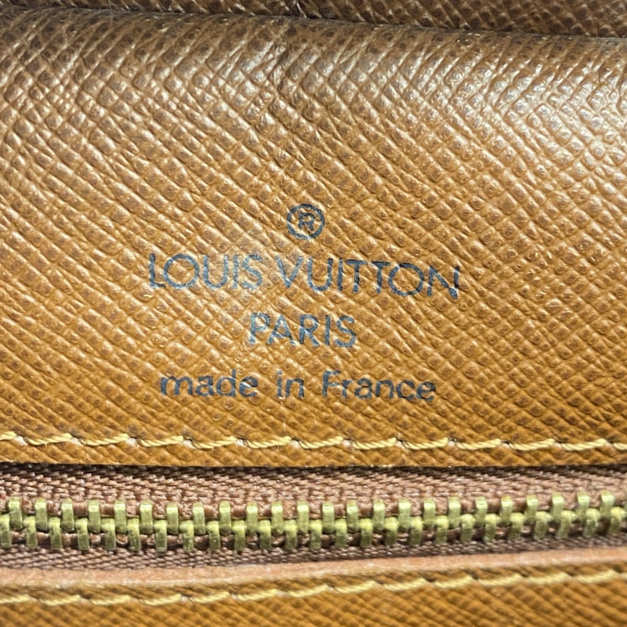 Louis Vuitton Brown Shoulder Bag (Pre-Owned)