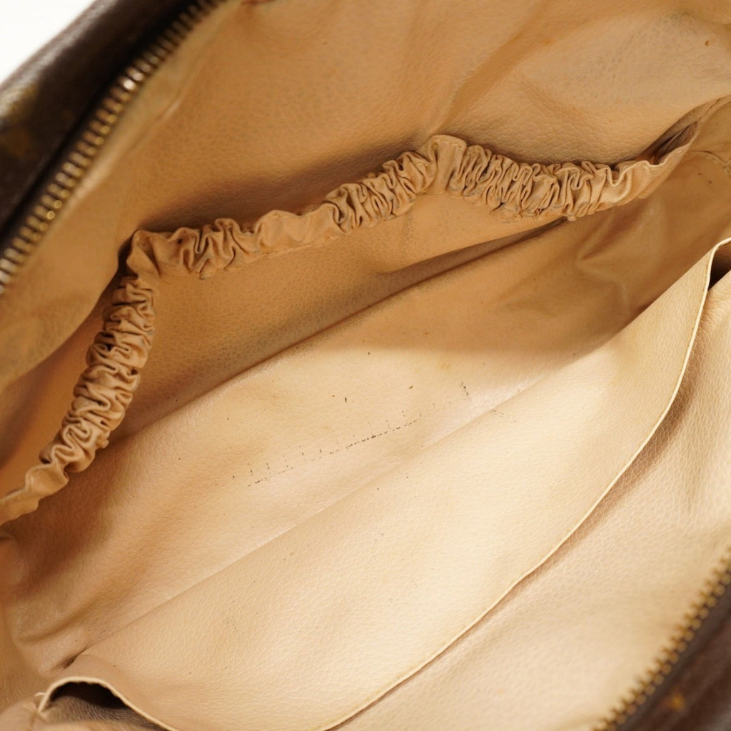 Louis Vuitton Brown Pouch (Pre-Owned)