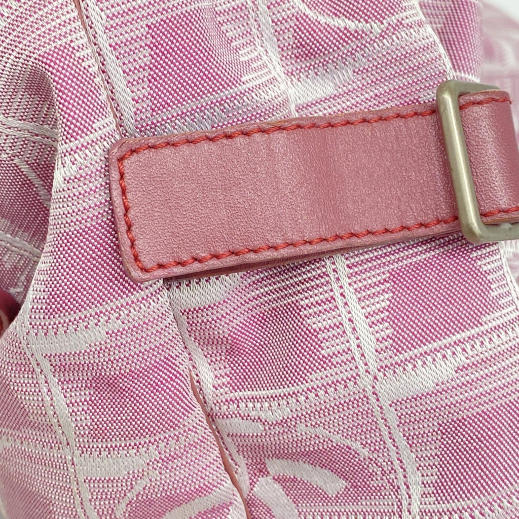 Chanel Pink Nylon Tote Bag (Pre-Owned)