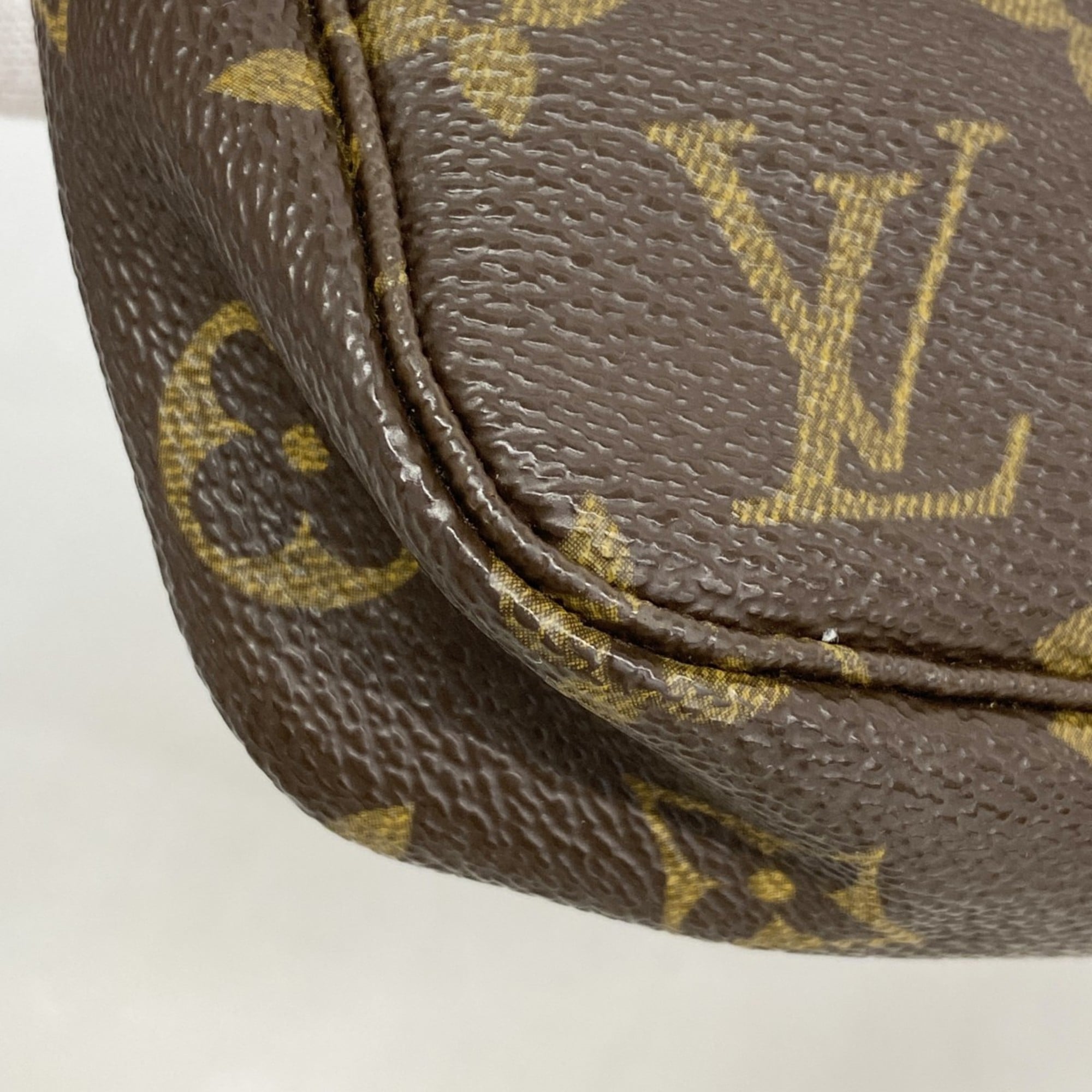 Louis Vuitton Brown Pouch (Pre-Owned)