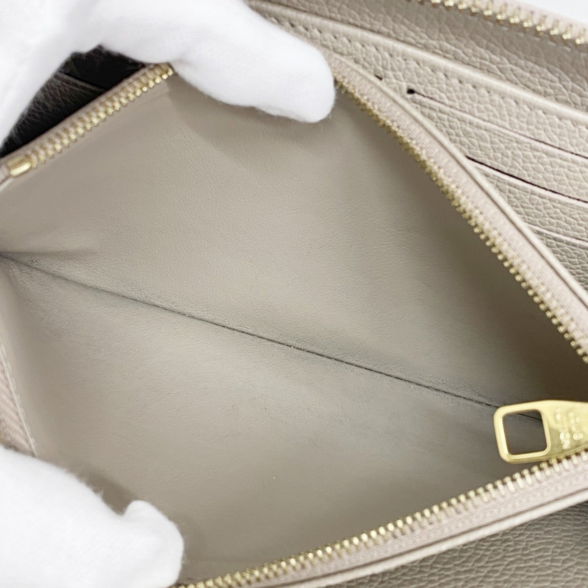 Louis Vuitton Cream Tourterelle Long Wallet (Bi-Fold) (Pre-Owned)