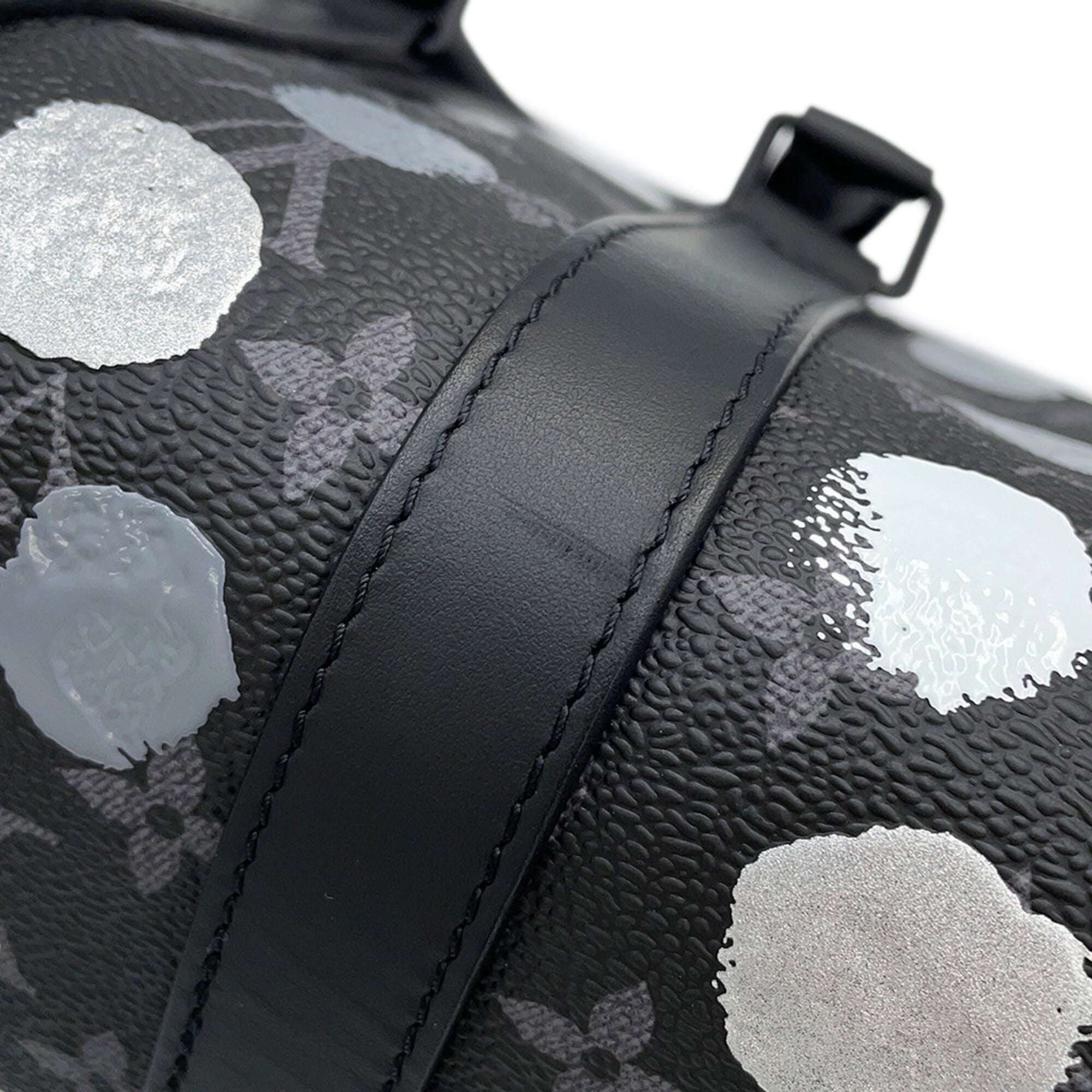 Louis Vuitton Monogram Eclipse Black Noir Monogram Eclipse Handbag (Pre-Owned)