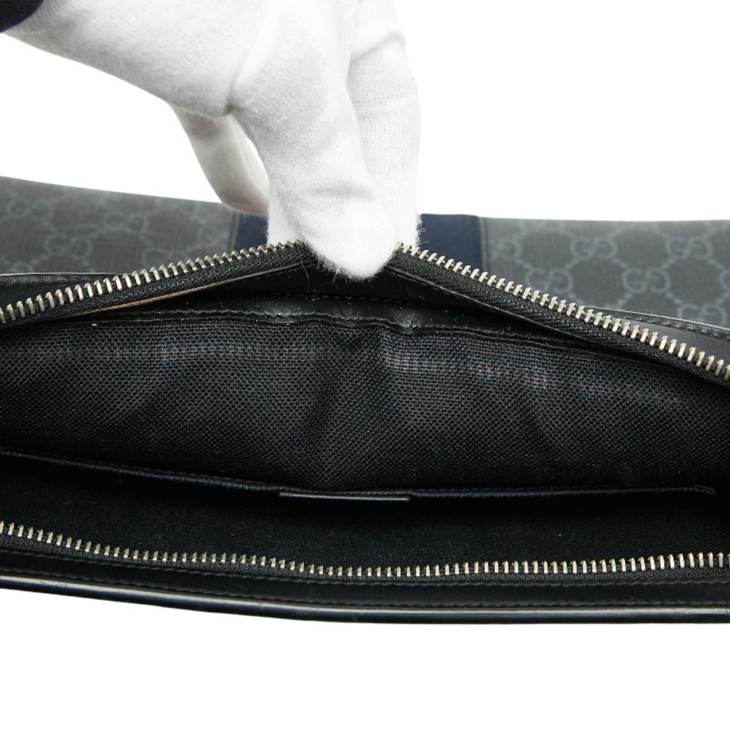 Gucci Black Multi-Color Pvc Leather Clutch Bag (Pre-Owned)