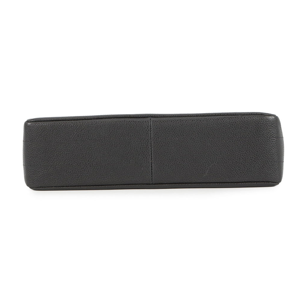 Chanel Black Grained Calfskin Shoulder Bag (Pre-Owned)