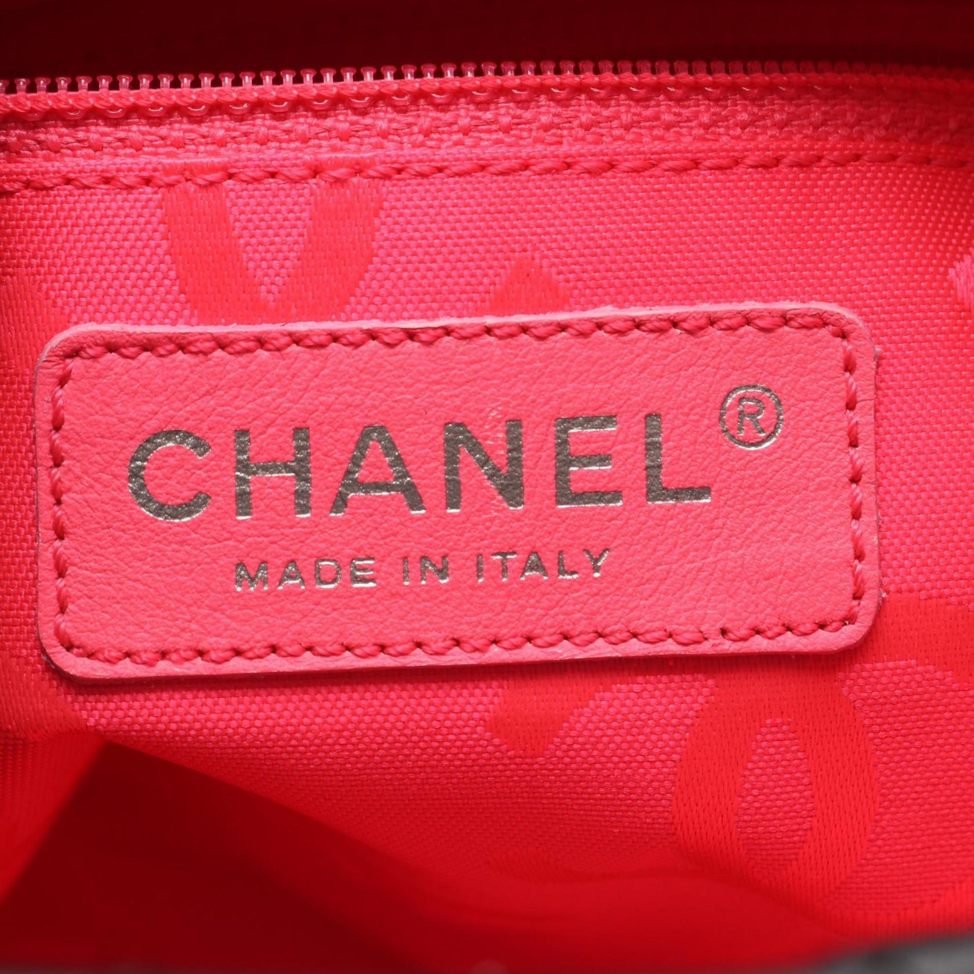 Chanel Black Leather Tote Bag (Pre-Owned)