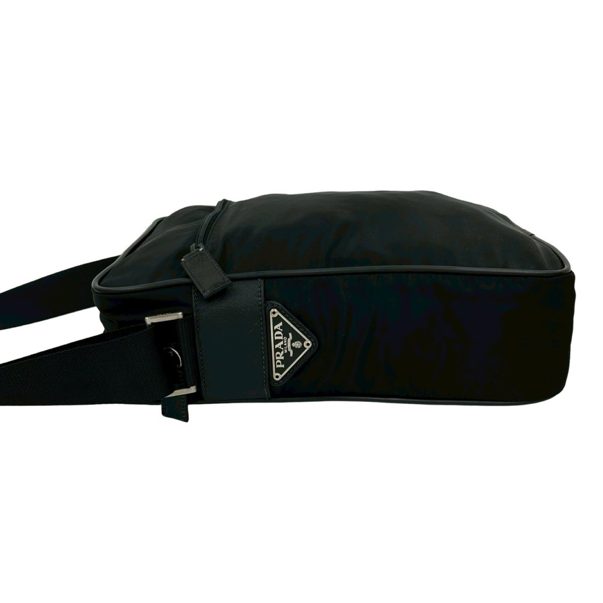 Prada Black Nylon Leather Shoulder Bag (Pre-Owned)