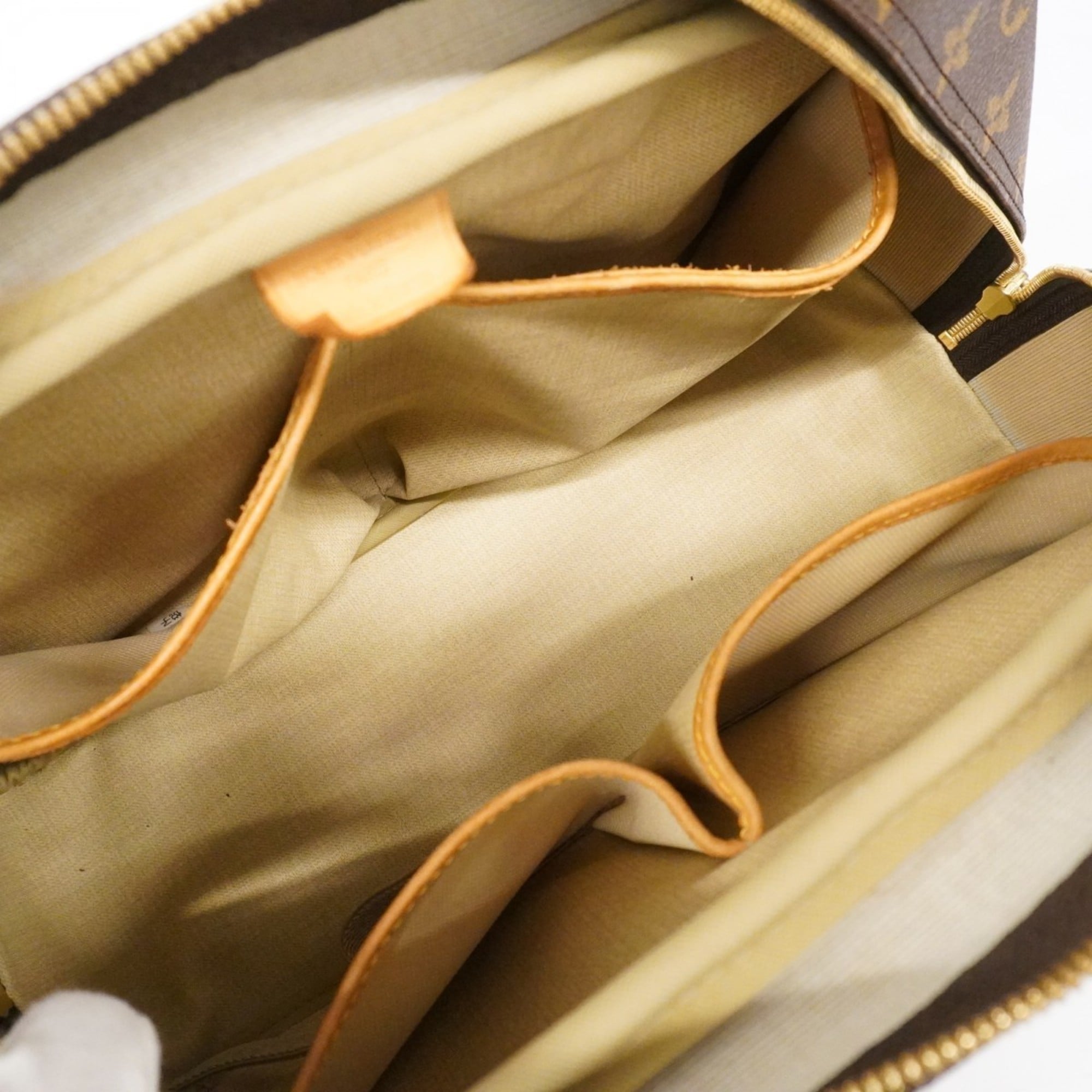Louis Vuitton Brown Handbag (Pre-Owned)