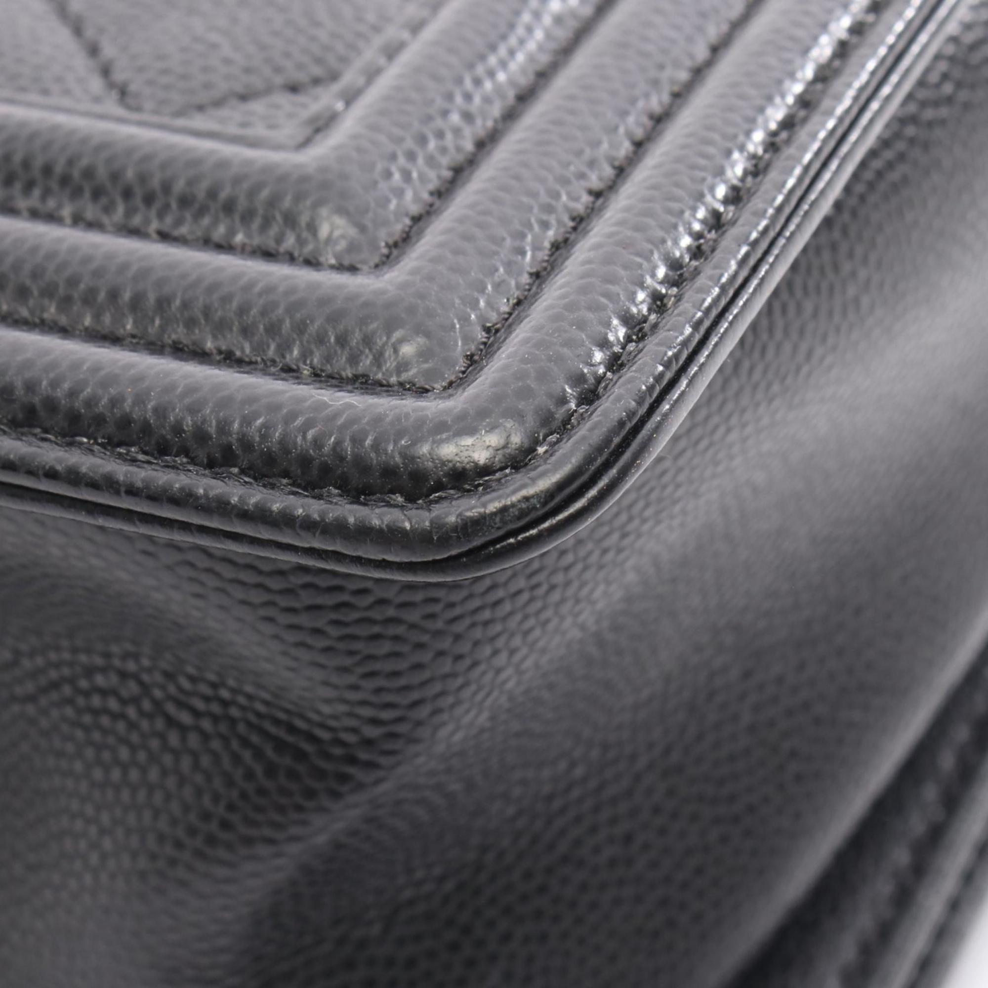 Chanel Black Grained Calfskin Shoulder Bag (Pre-Owned)