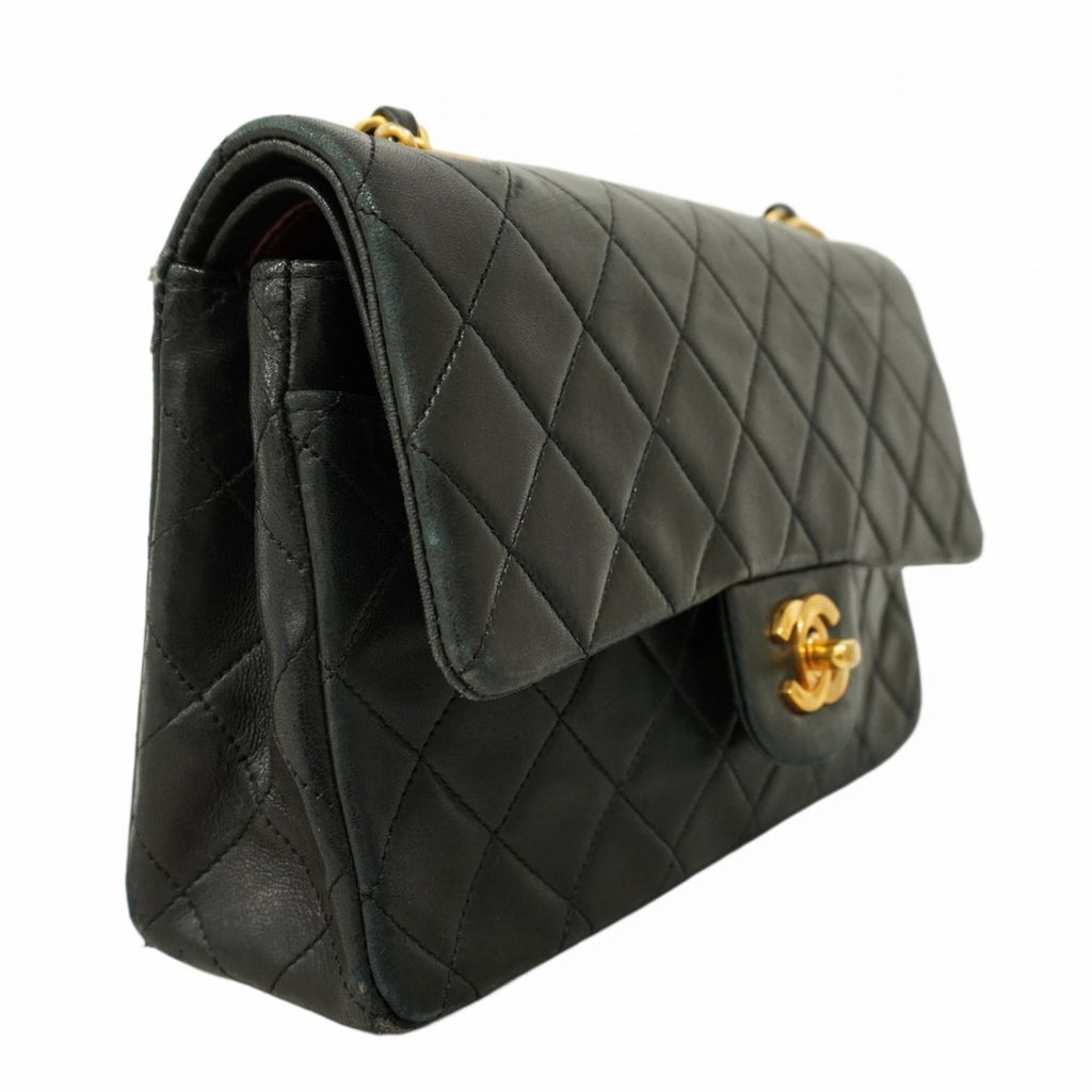 Chanel Black Leather Shoulder Bag (Pre-Owned)