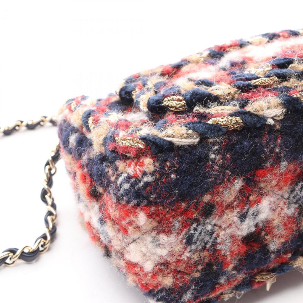 Chanel Multi-Color Fabric Shoulder Bag (Pre-Owned)