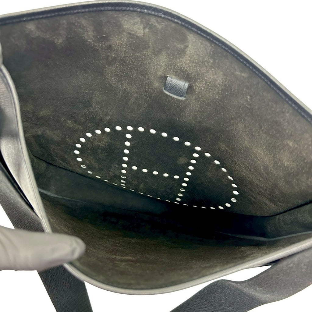 Hermes Black Epsom Leather Shoulder Bag Sling Bag (Pre-Owned)