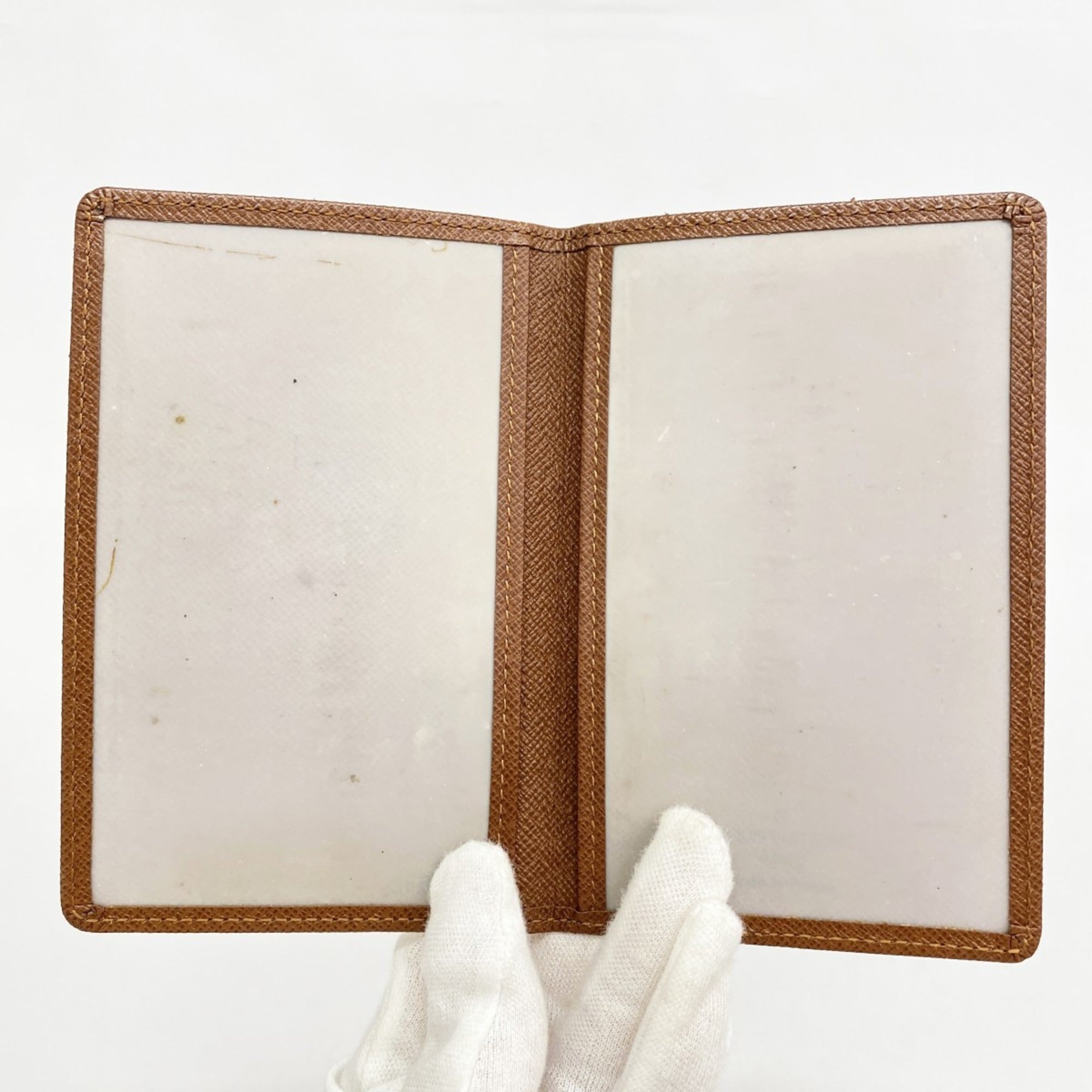 Louis Vuitton Brown Wallet (Bi-Fold) (Pre-Owned)
