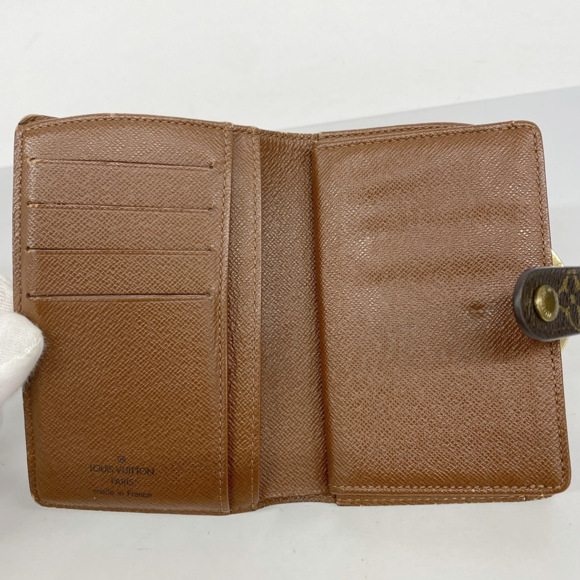 Louis Vuitton Brown Wallet (Bi-Fold) (Pre-Owned)