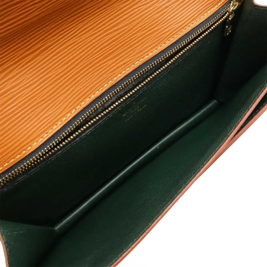 Louis Vuitton Epi Champagne Gold Epi Leather Clutch Bag (Pre-Owned)