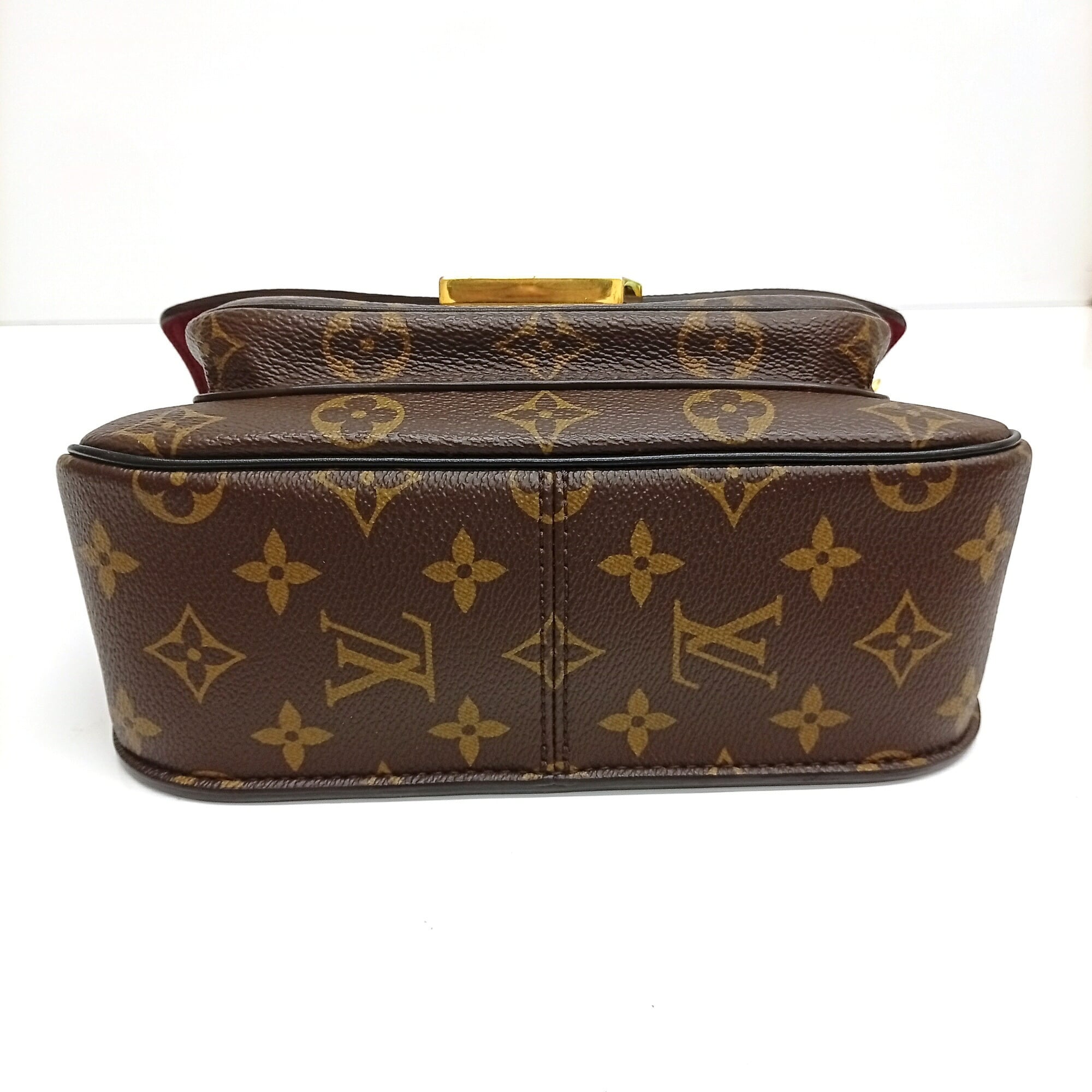 Louis Vuitton Brown Monogram Shoulder Bag (Pre-Owned)