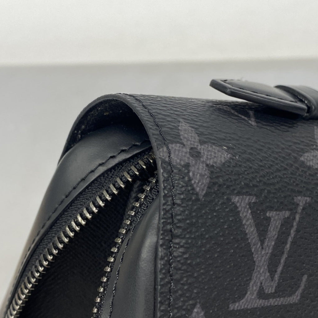 Louis Vuitton Black Long Wallet (Bi-Fold) (Pre-Owned)