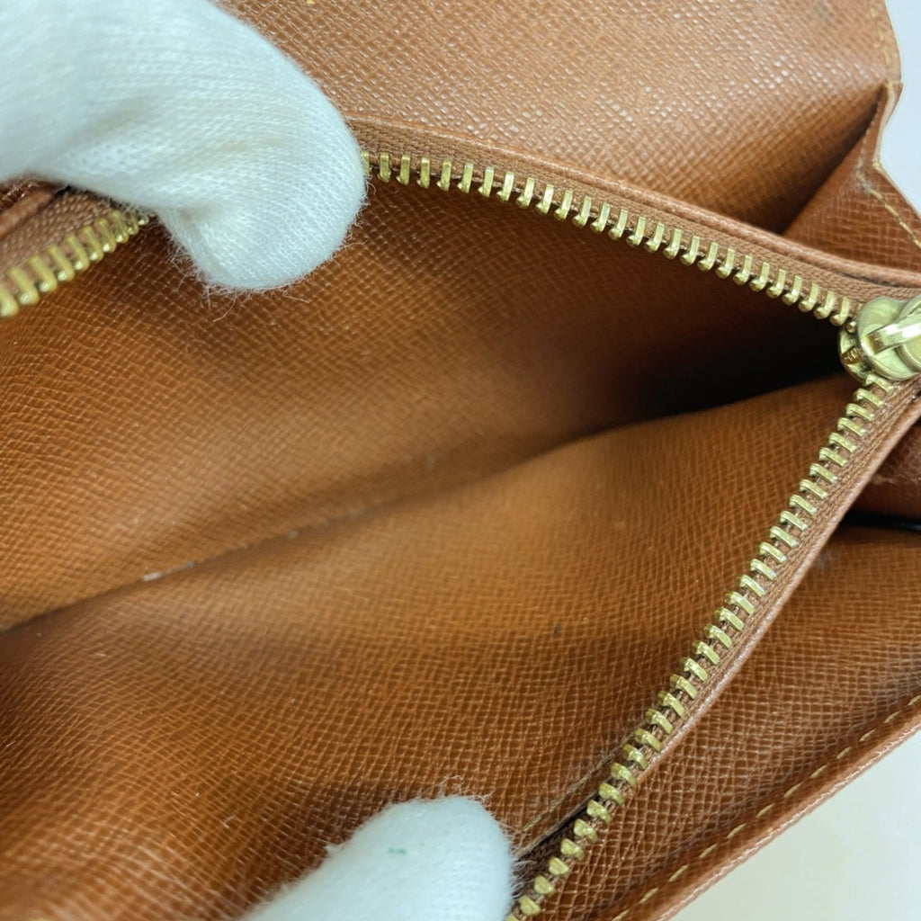 Louis Vuitton Brown Coin Purse/Coin Case (Pre-Owned)