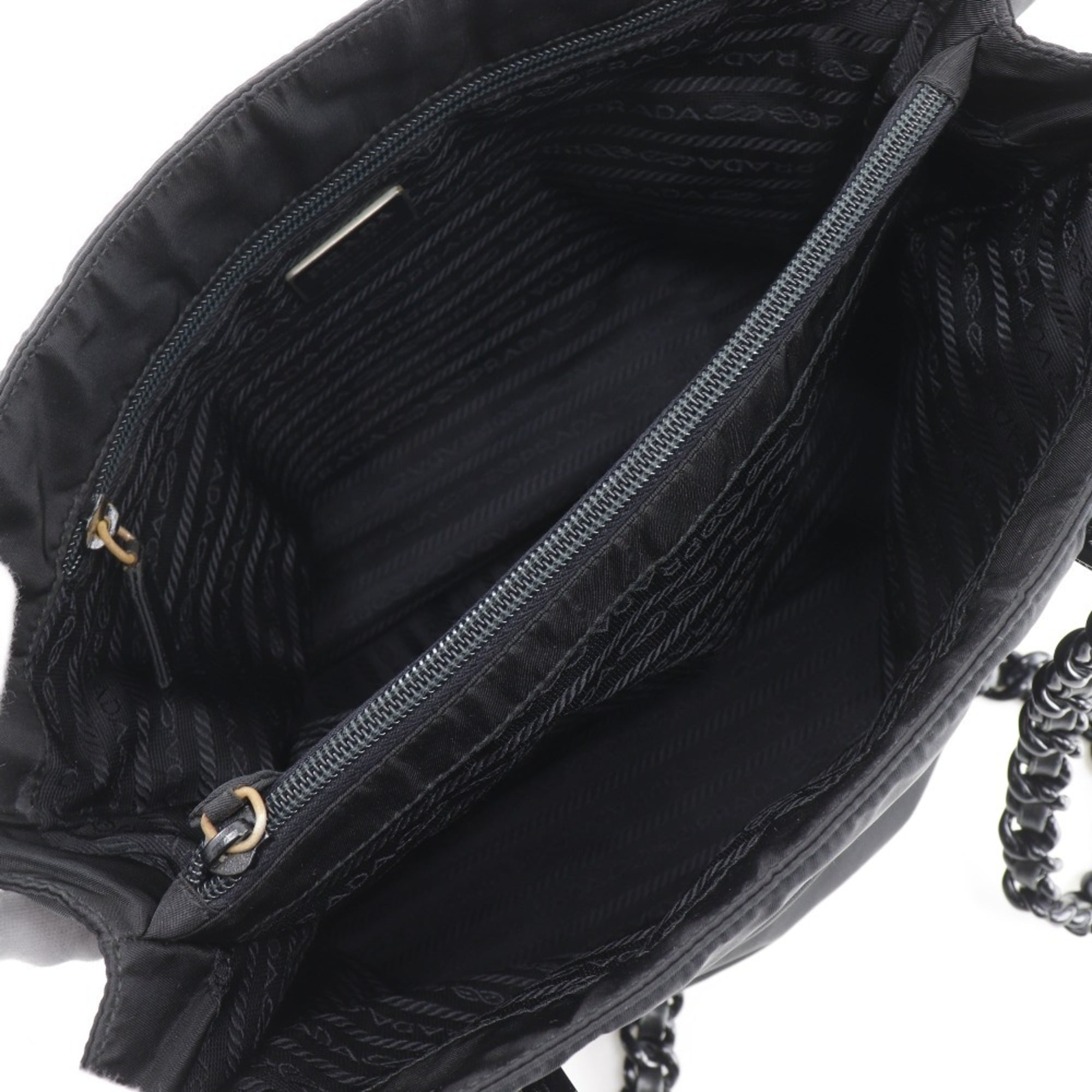 Prada Black Nylon Tote Bag (Pre-Owned)