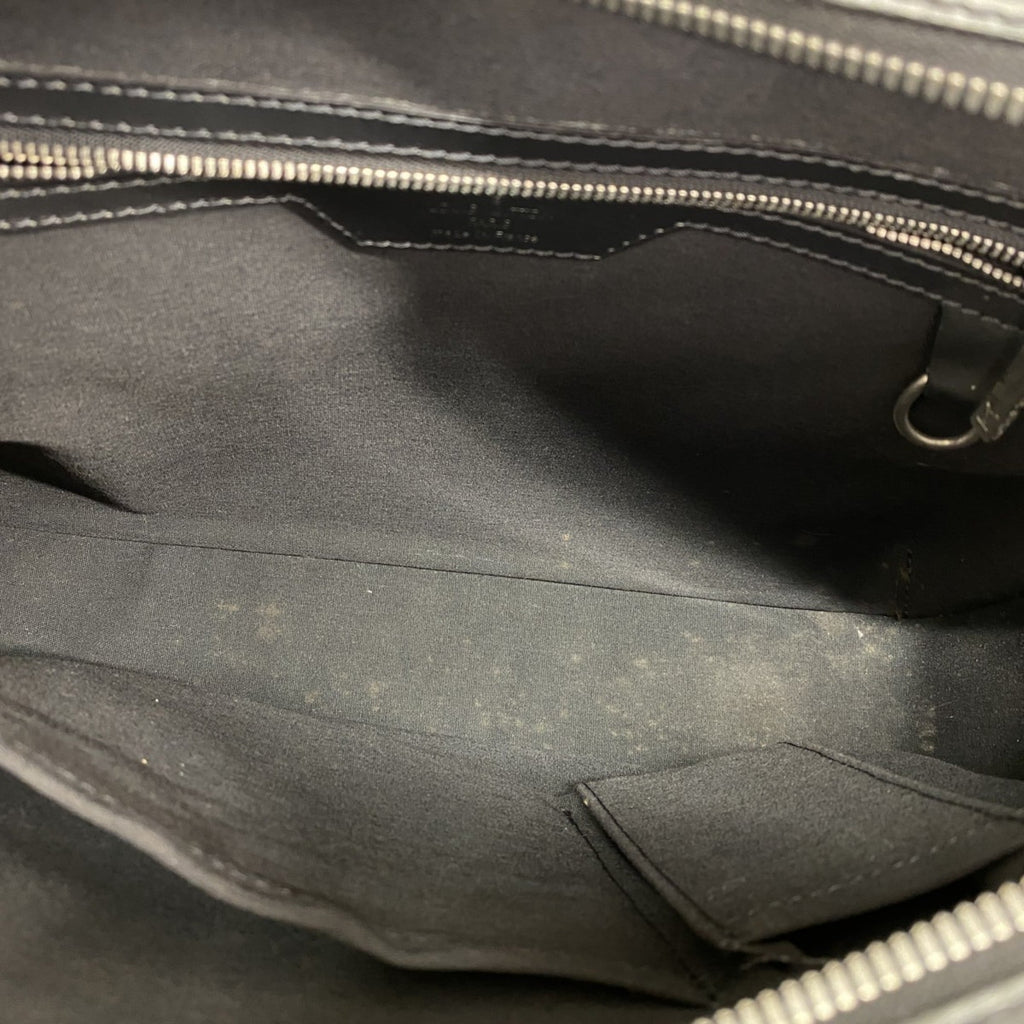 Louis Vuitton Noir Handbag (Pre-Owned)