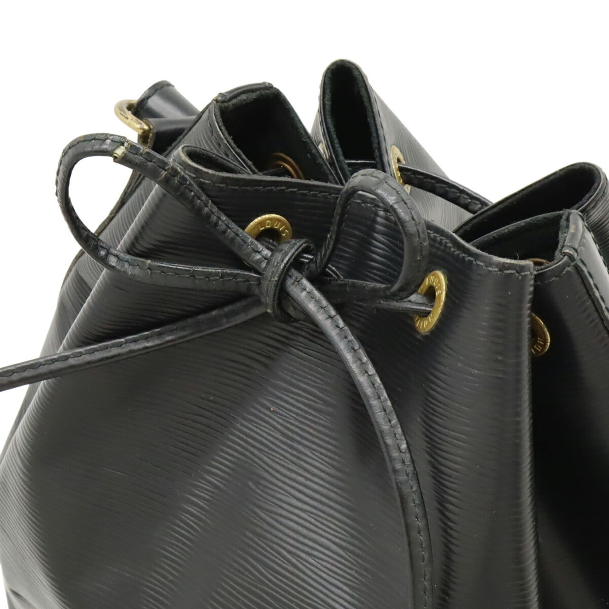 Louis Vuitton Black Noir Epi Leather Shoulder Bag (Pre-Owned)