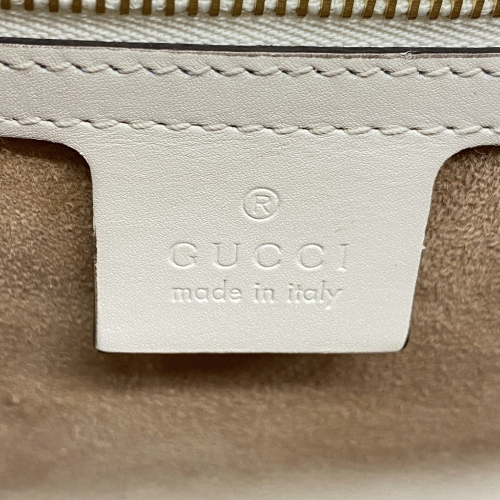 Gucci Ivory Leather Handbag (Pre-Owned)