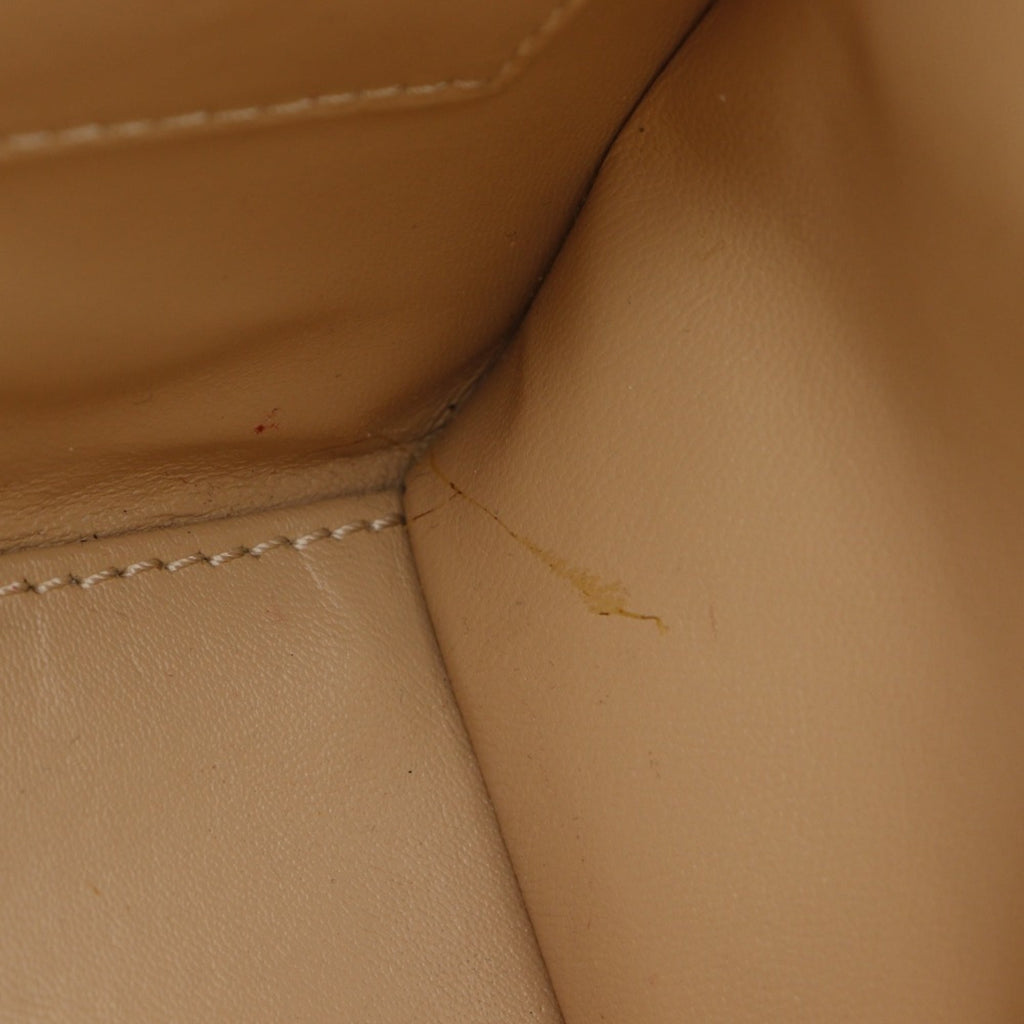 Celine White Leather Handbag (Pre-Owned)