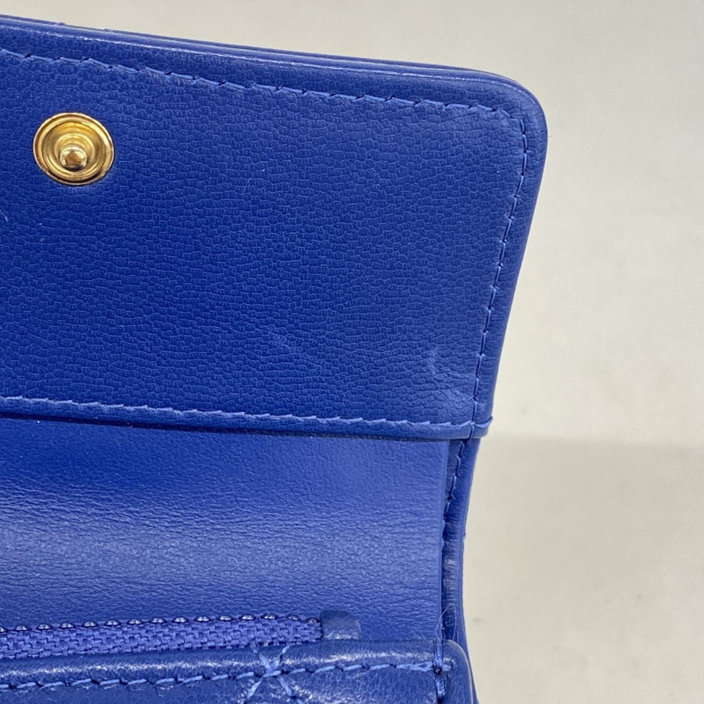 Chanel Blue Leather Wallet (Tri-Fold) (Pre-Owned)