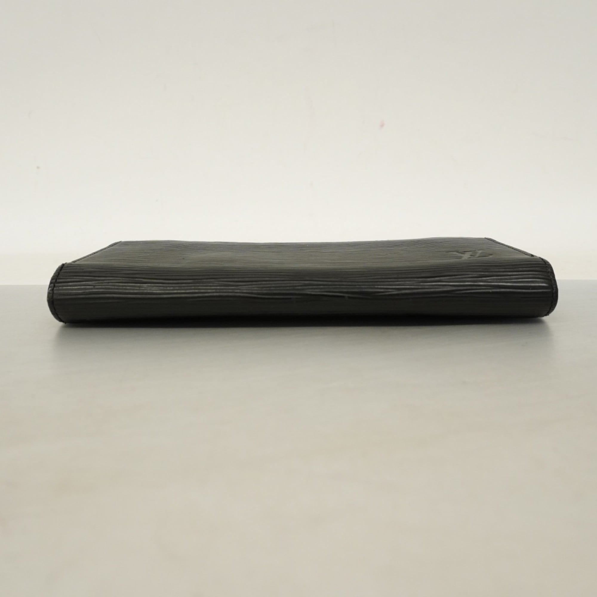 Louis Vuitton Noir Long Wallet (Bi-Fold) (Pre-Owned)